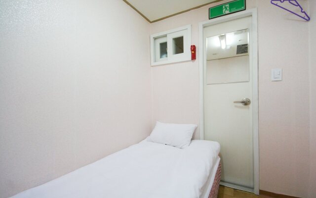 Guesthouse Myeongdong 1