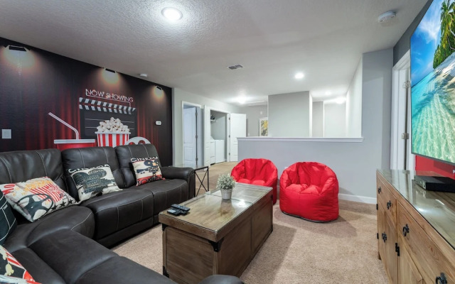 9BR Family Villa Pool Near Disney