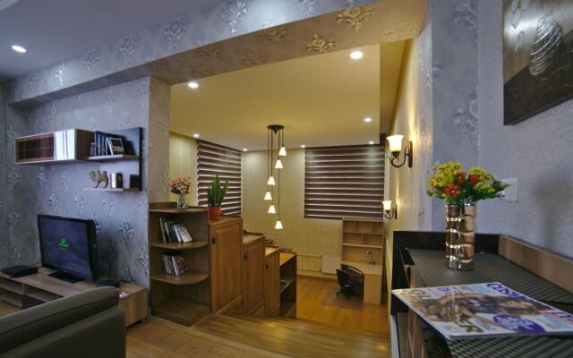 Tanan Center Serviced Apartments
