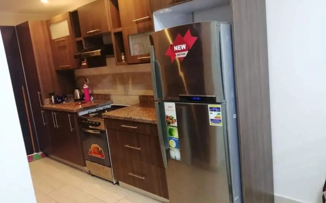 Modern Studio at Dau heights Compauend