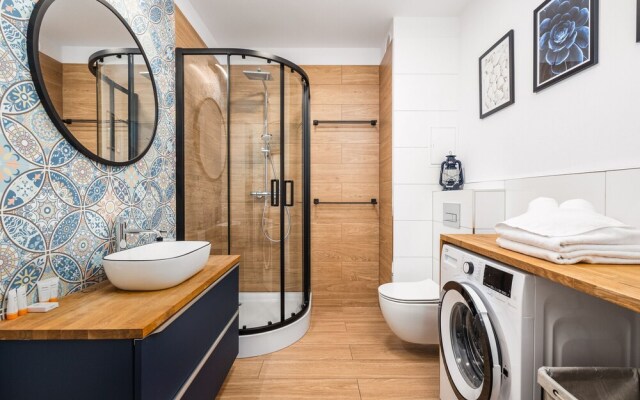 Colorful Apartment Luzycka by Renters