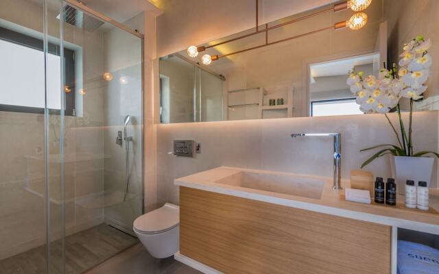 Sueño LUXURY VILLA 180 Iconic Sea View