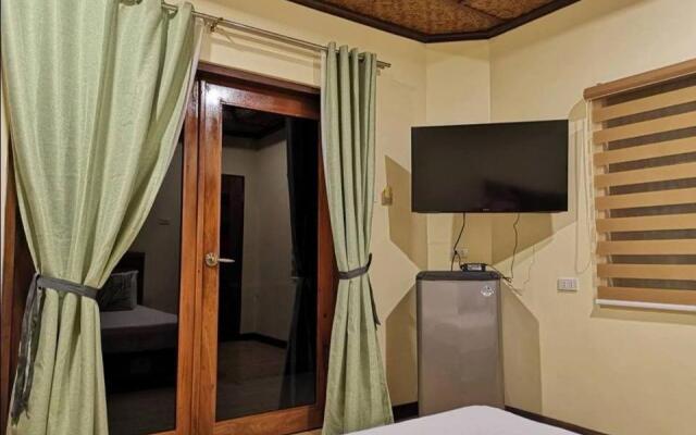 Alona Vikings Lodge 1