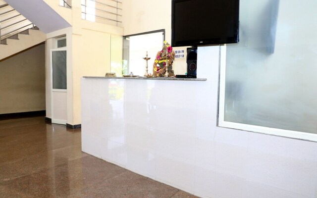 OYO 13893 Stay Simple Brindavan Resort