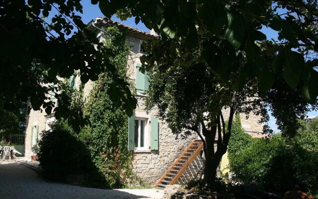 Apartment With 2 Bedrooms in Grospierres, With Wonderful Mountain View