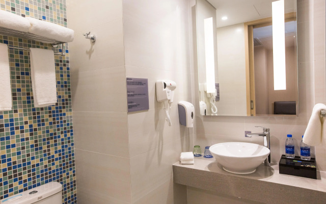 Holiday Inn Express Emei Mountain by IHG