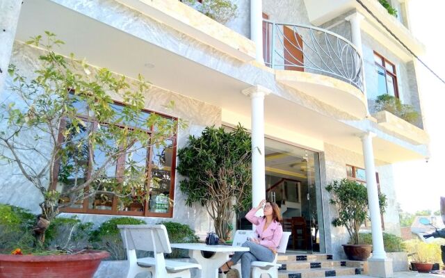 Hung Yen Hotel