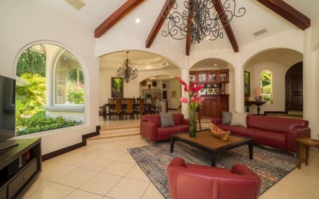 Harmon House in Herradura