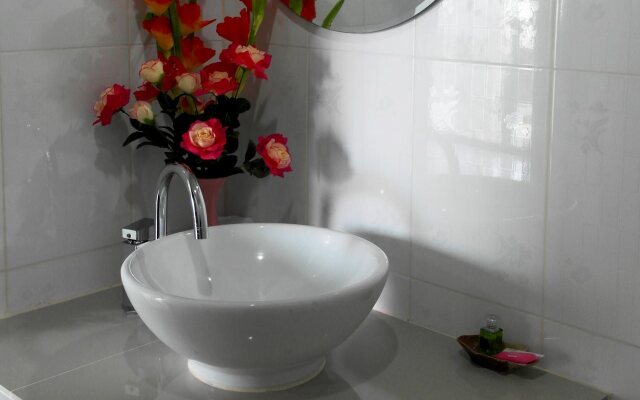 Pra Ae Lanta Apartment