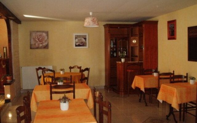 Ô Petit Hôtel