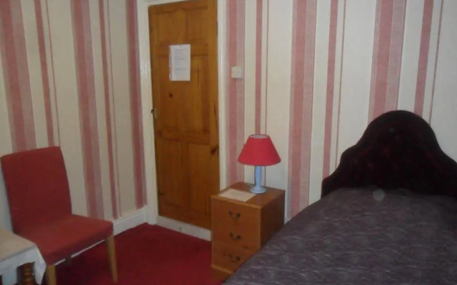 Arman Lodge House