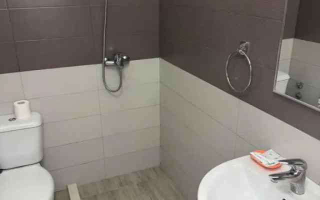 Harilla Hotel