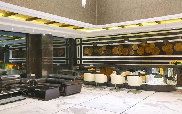 Ranjee's Hotel