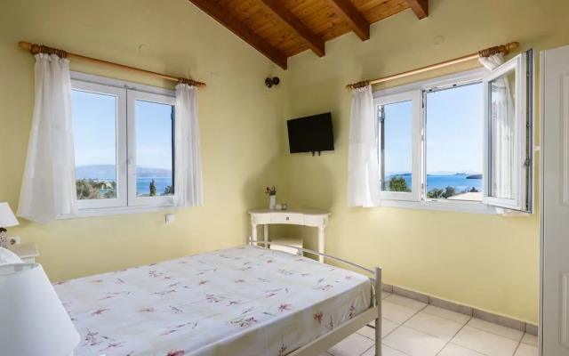 Aloe Apartments by Konnect, 500m from Dassia Beach