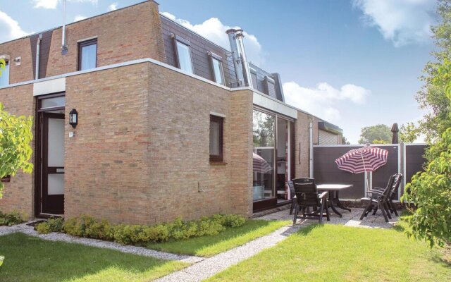 Nice Home in Nieuwvliet-bad With 3 Bedrooms and Wifi