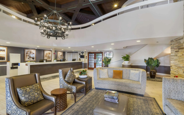 Best Western Plus Carpinteria Inn