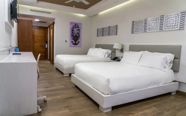 Satama Hotel