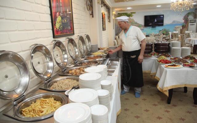 Grand Atlas Hotel