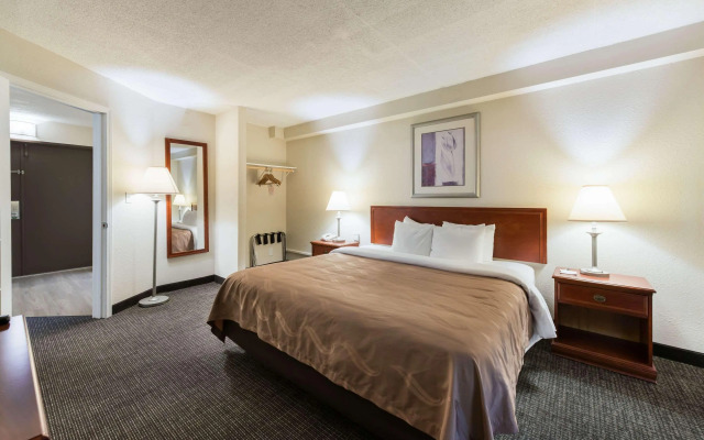 Quality Inn Bradley - Bourbonnais