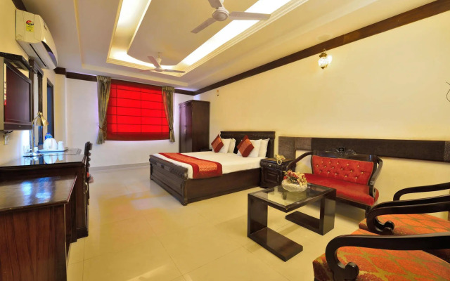 OYO 9761 Hotel Clark Heights