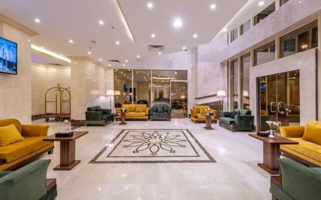 Snood Remaz Hotel