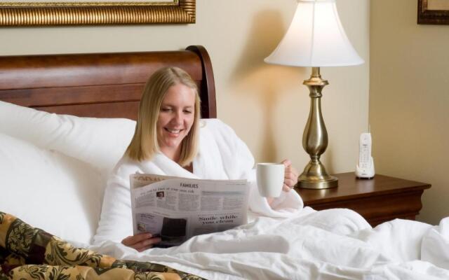 Stratford Suites