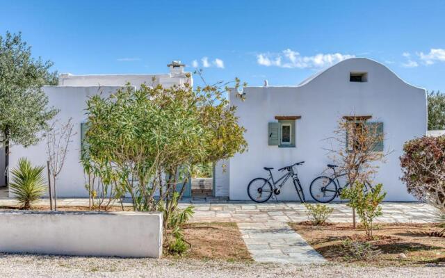 Fýsi House - Cuteness & Nature