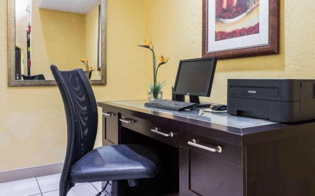 Boca Suites Deerfield Beach