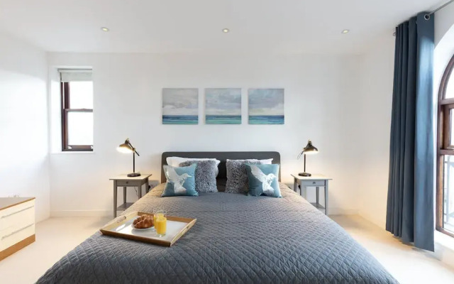 Hampden Apartments - The Henry