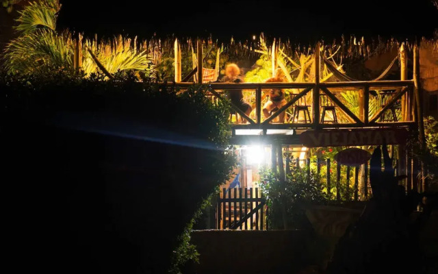 Hostal Viejamar - Hostel