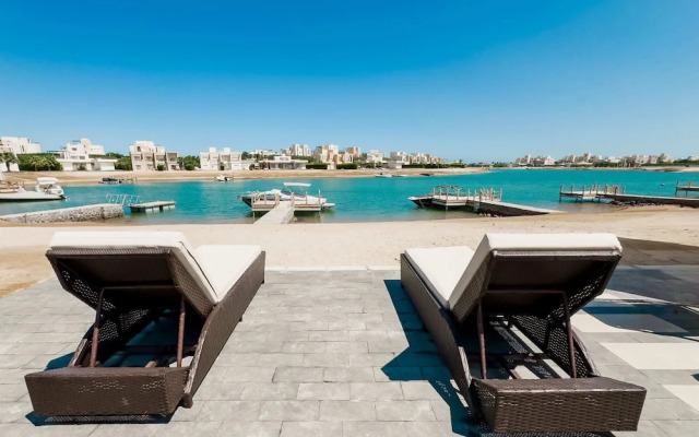 Xuru Stays I Posh & Eclectic 4 BDR Villa @ Fanadir Bay