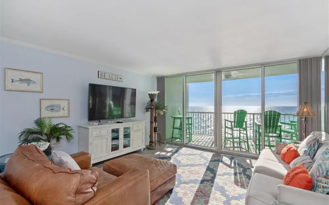 Shoreline Towers 1073