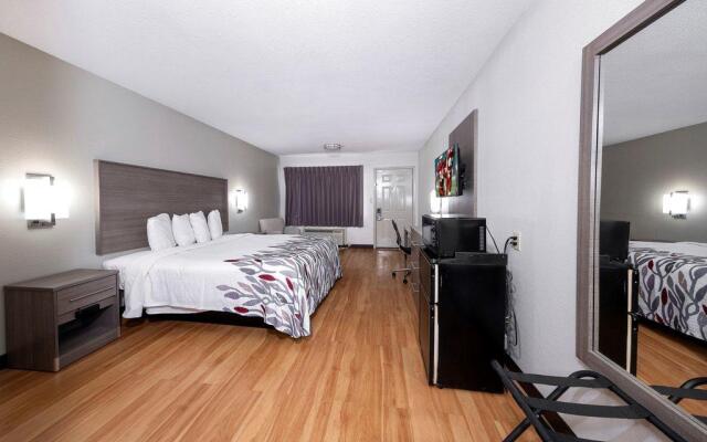 Red Roof Inn Bay Minette