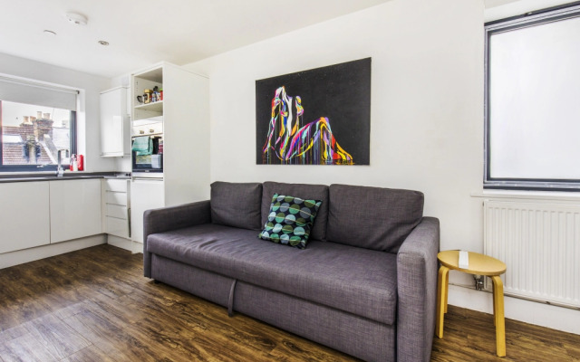 Manor House Studio Apartment C