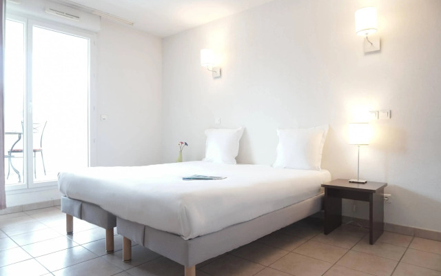 Comfort Aparthotel Six-Fours