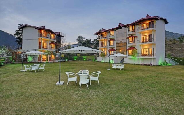 The Prince - A Lake Facing Resort and Spa