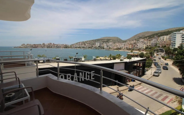 Hotel Strora