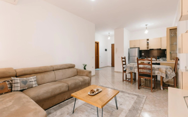 Rs place 1-bedroom apartment with free parking