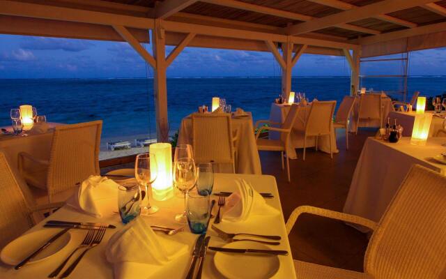 Astroea Beach Hotel