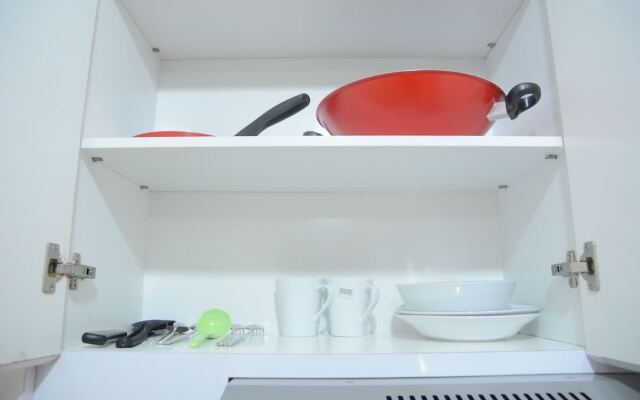 Simply Spacious 1BR Apartment at Green Bay Pluit