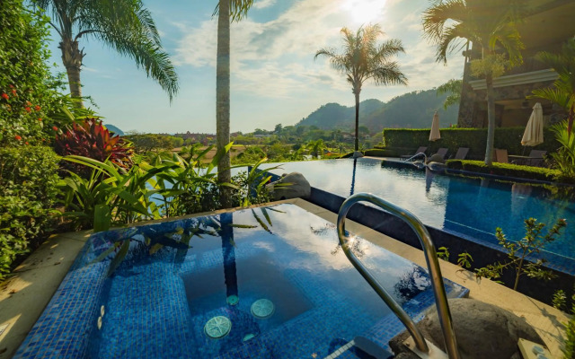 3 Bedr Vista Bahia private plunge pool