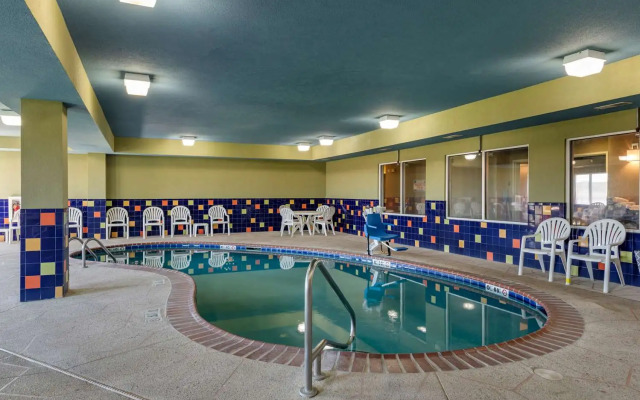 Sleep Inn & Suites Oakley I-70