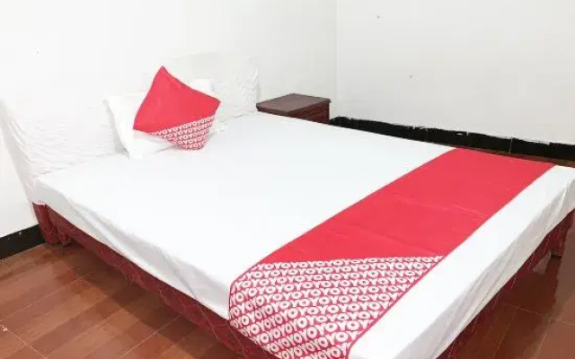 OYO  fuliang hongyuan road hotel