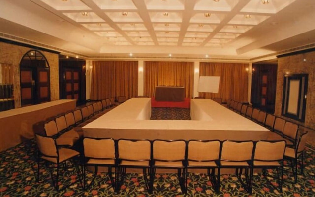 Kamat Lingapur
