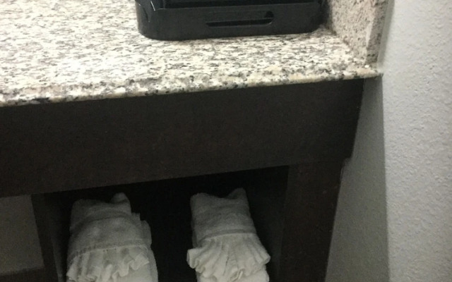 Muskogee Inn And Suites