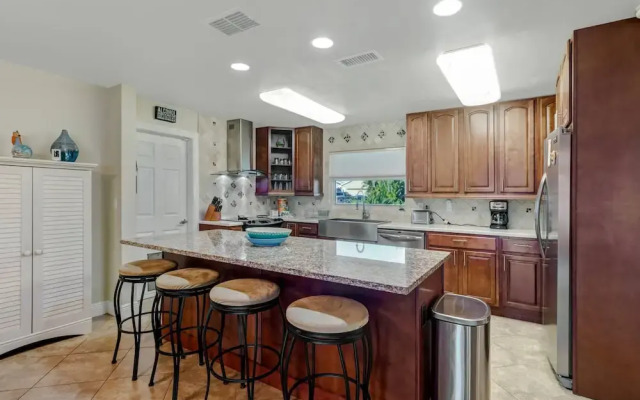 1320 SE 21st Ter