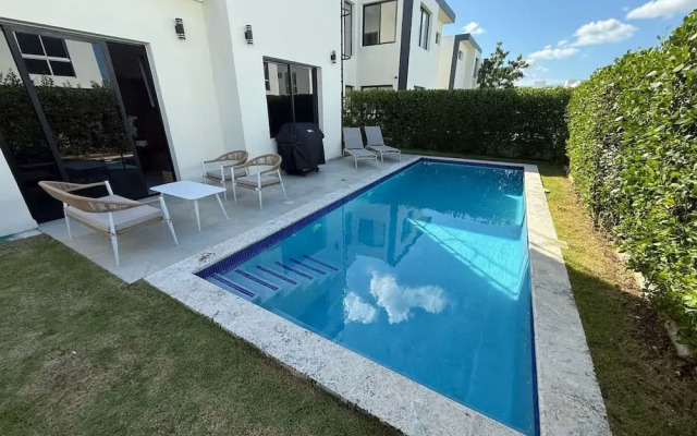 3BR Villa by Vistacana Rentals