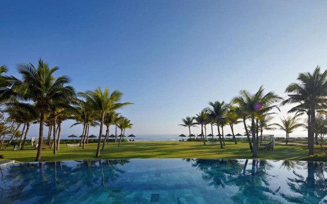 Hoi An Royal Beachfront Villas