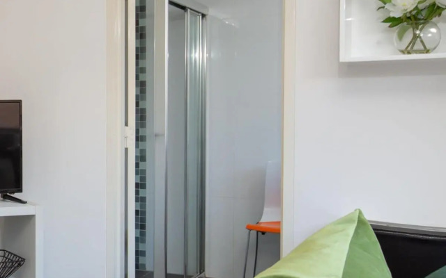 Cosy and Bright Studio Next to Westmead Hospital