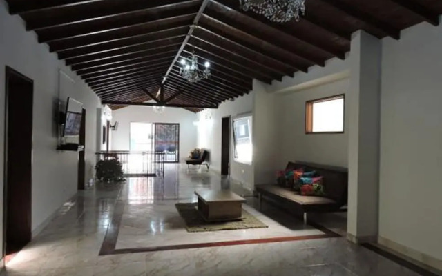 Hotel Porton Colonial